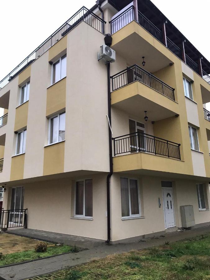 Апартамент Ели Obzor Exterior foto